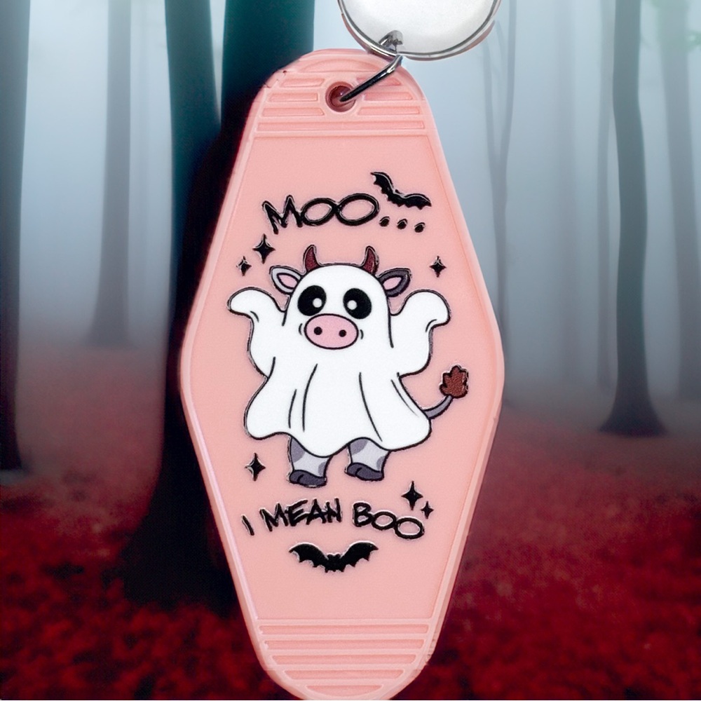Moo I Mean Boo Cow Ghost Keychain • Halloween Cute Retro Motel Tag